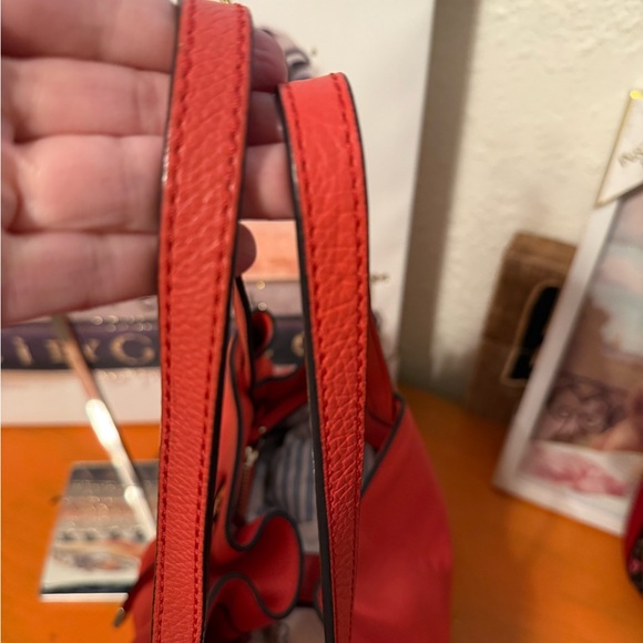 Kate Spade MaryAnne Coral Leather Shoulder Bag - Picture 8 of 14